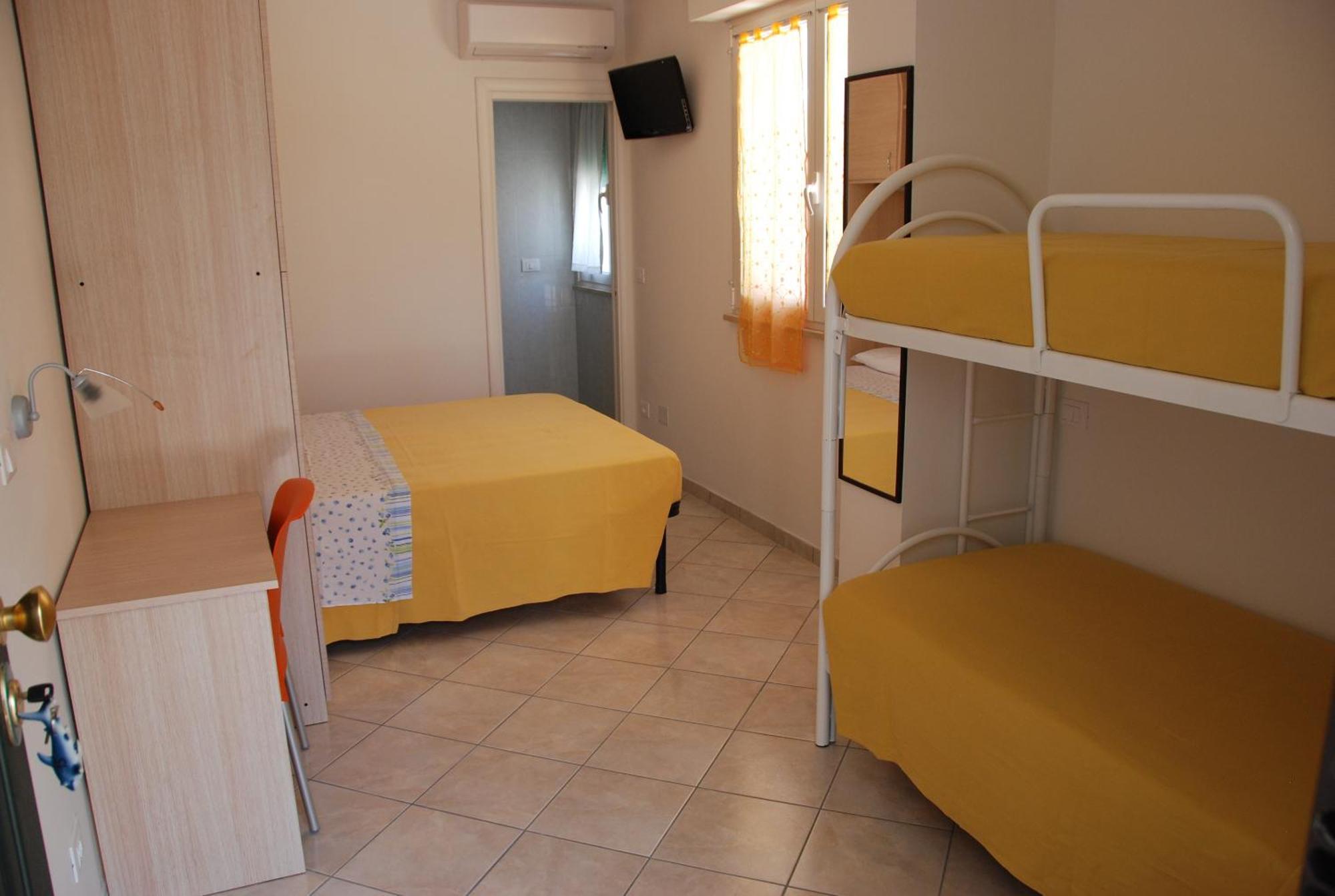 Hotel La Playa San Benedetto del Tronto Buitenkant foto