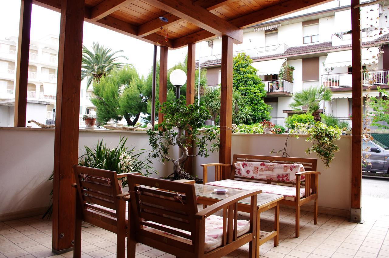 Hotel La Playa San Benedetto del Tronto Buitenkant foto