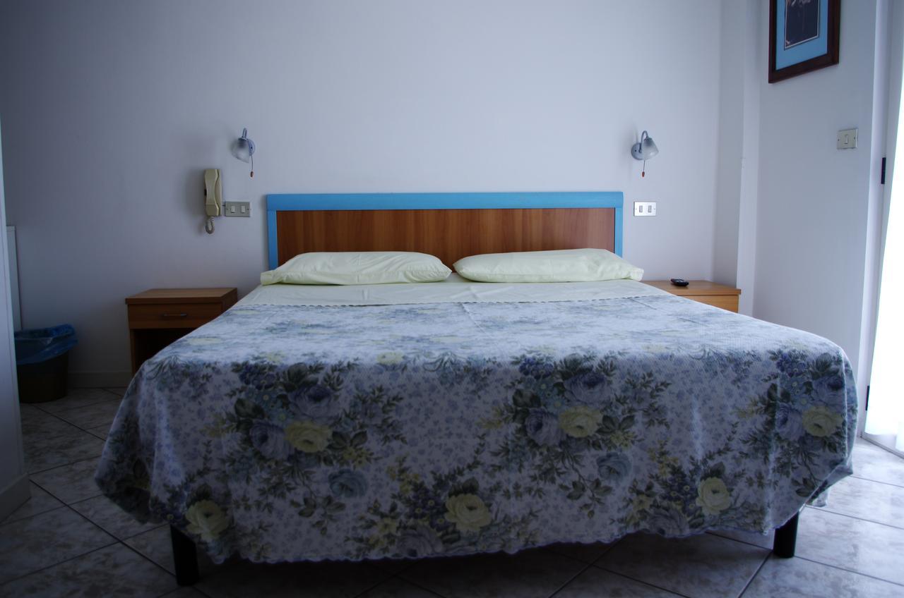 Hotel La Playa San Benedetto del Tronto Buitenkant foto