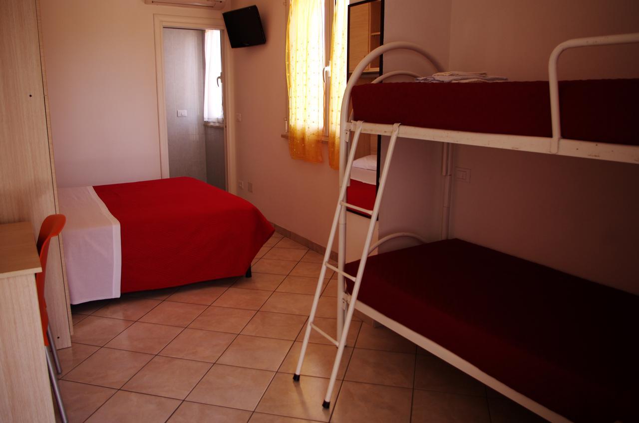 Hotel La Playa San Benedetto del Tronto Buitenkant foto